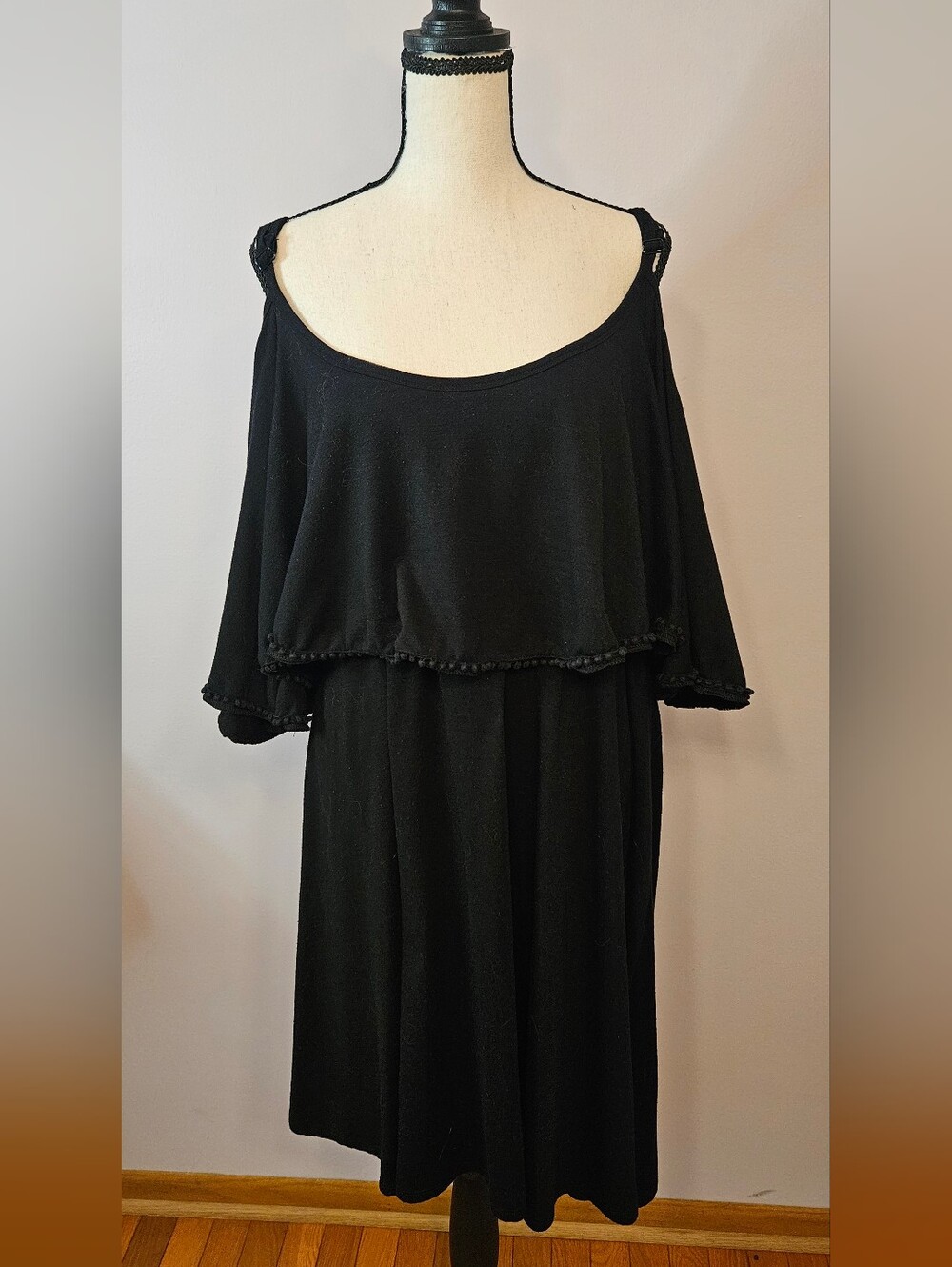 Torrid Black Cold Shoulder Ruffle Dress Pom Pom Trim Adjustable Straps Size 3X